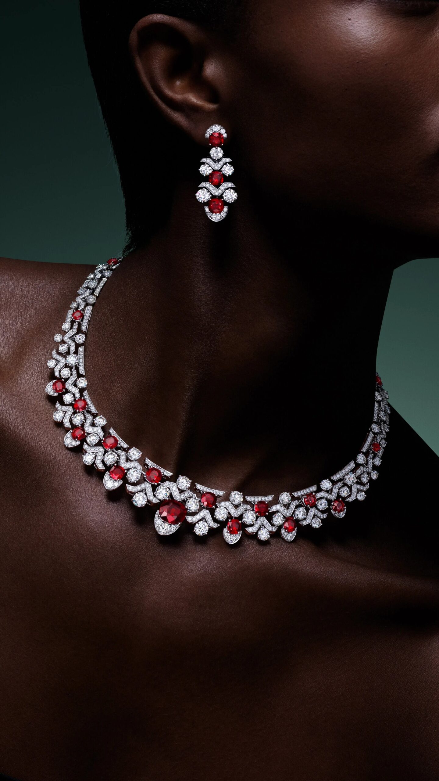 Ruby High Jewellery – Graff